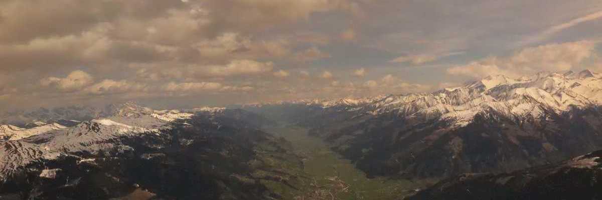 Flugwegposition um 12:31:55: Aufgenommen in der Nähe von Mittersill, Österreich in 2431 Meter